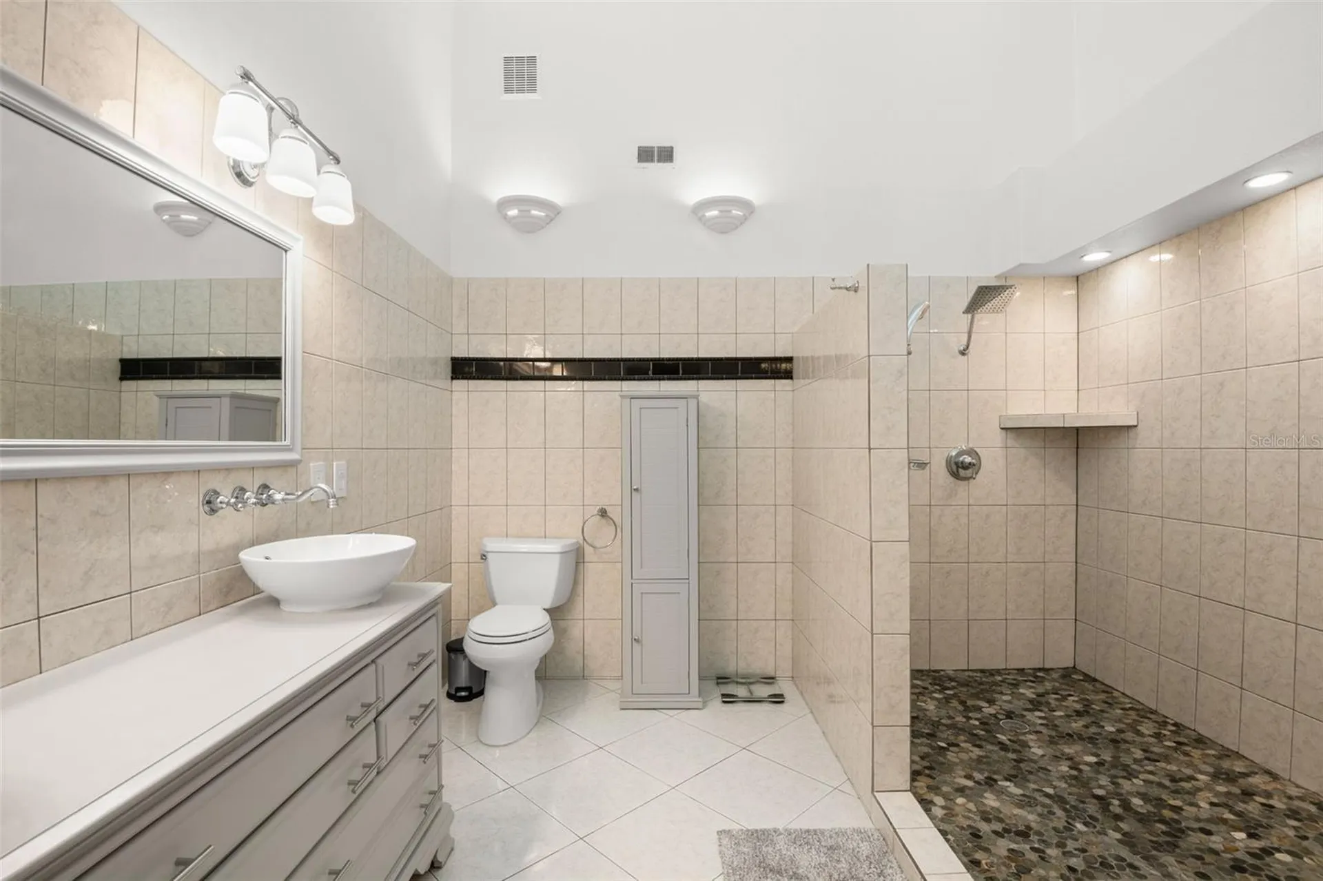 529 Sandy Hook Road Treasure Island FL 33706
