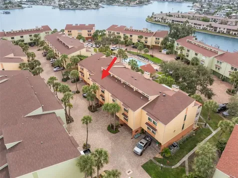 529 Sandy Hook Road Treasure Island FL 33706