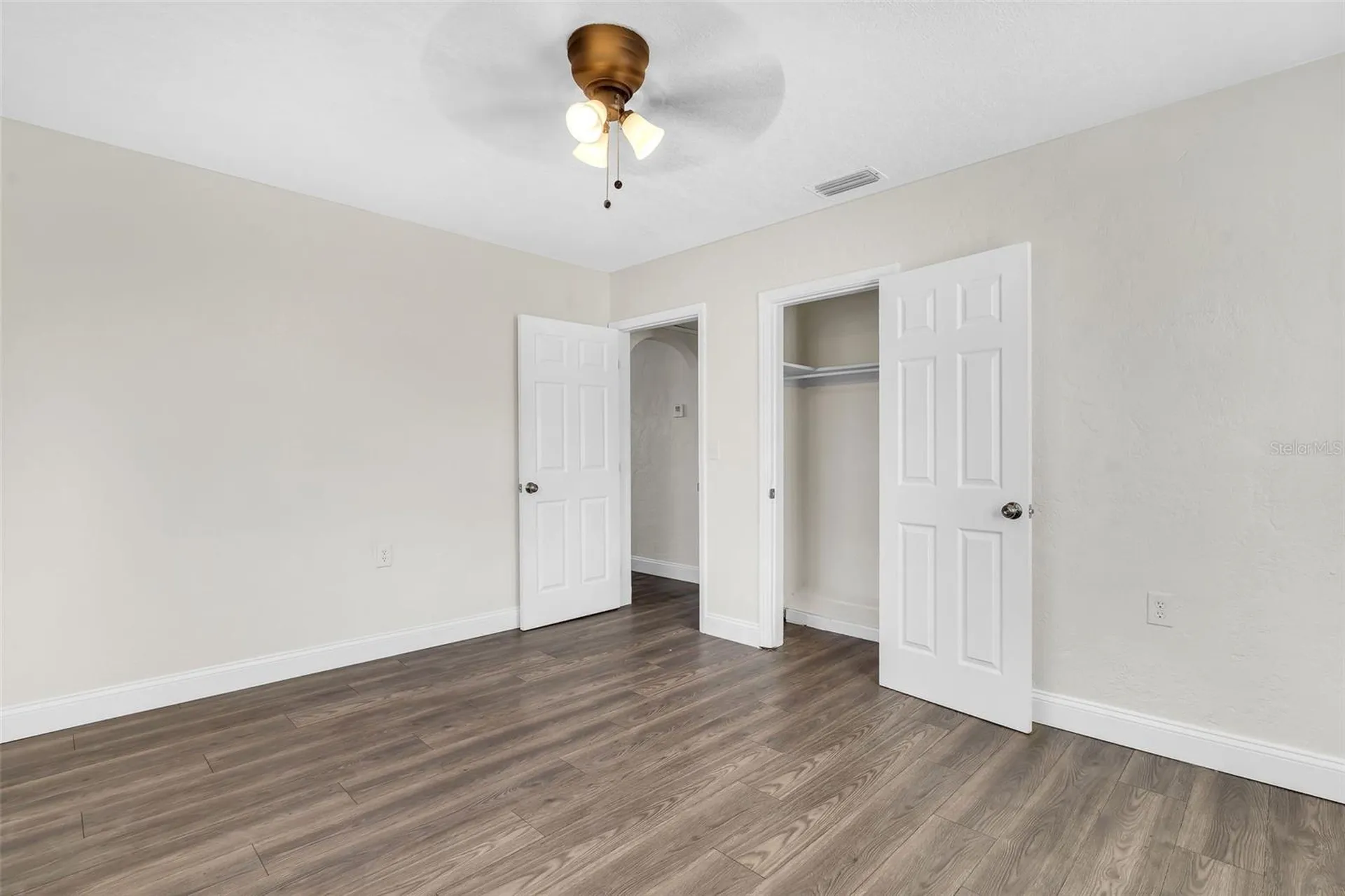2140 22nd Avenue N St Petersburg FL 33713