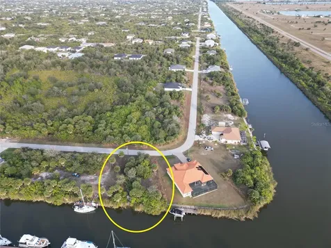 10481 Redondo Street Port Charlotte FL 33981