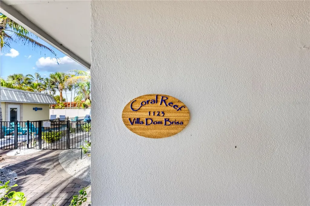 1123 Crescent Street Sarasota FL 34242