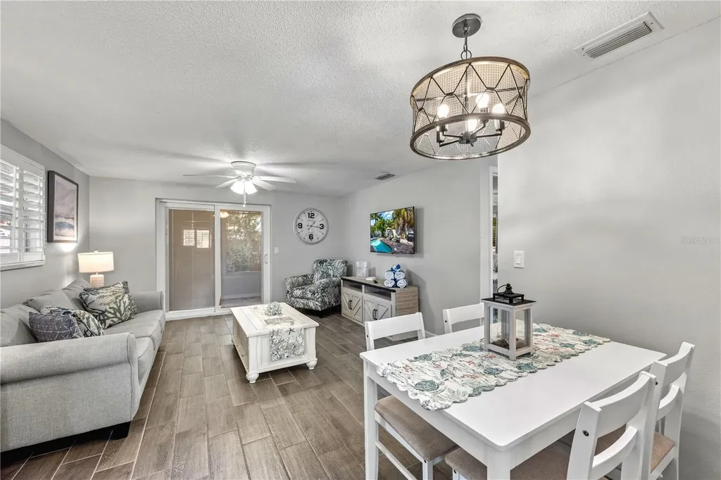 1123 Crescent Street Sarasota FL 34242