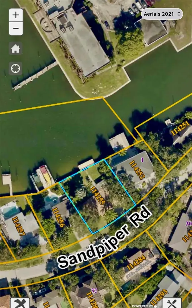 52 Sandpiper Road Tampa FL 33609