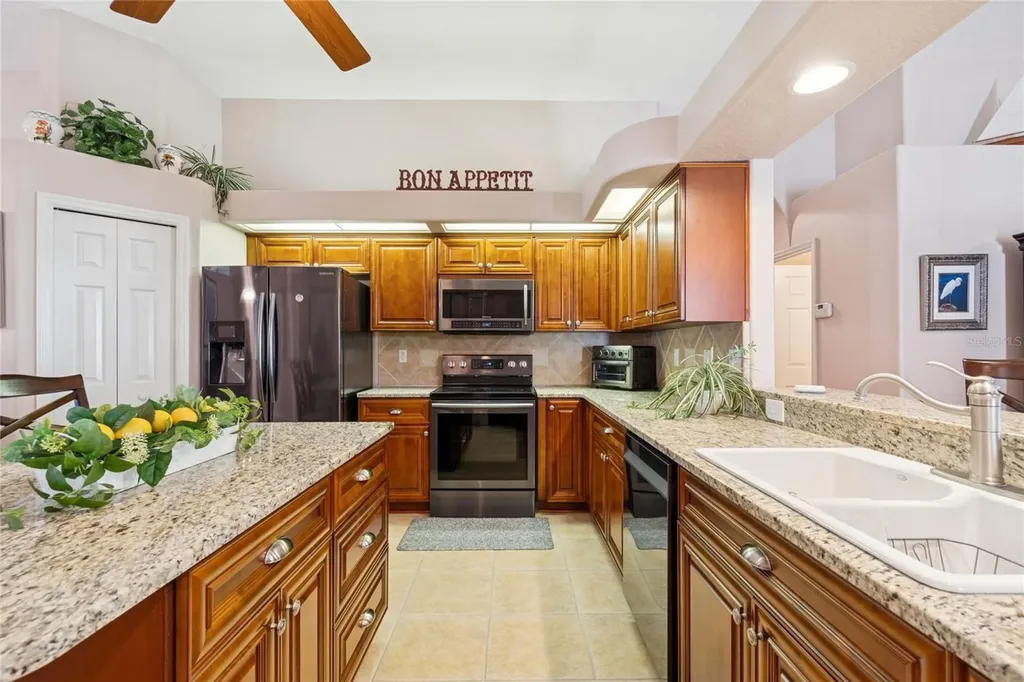 8359 Golden Prairie Drive Tampa FL 33647