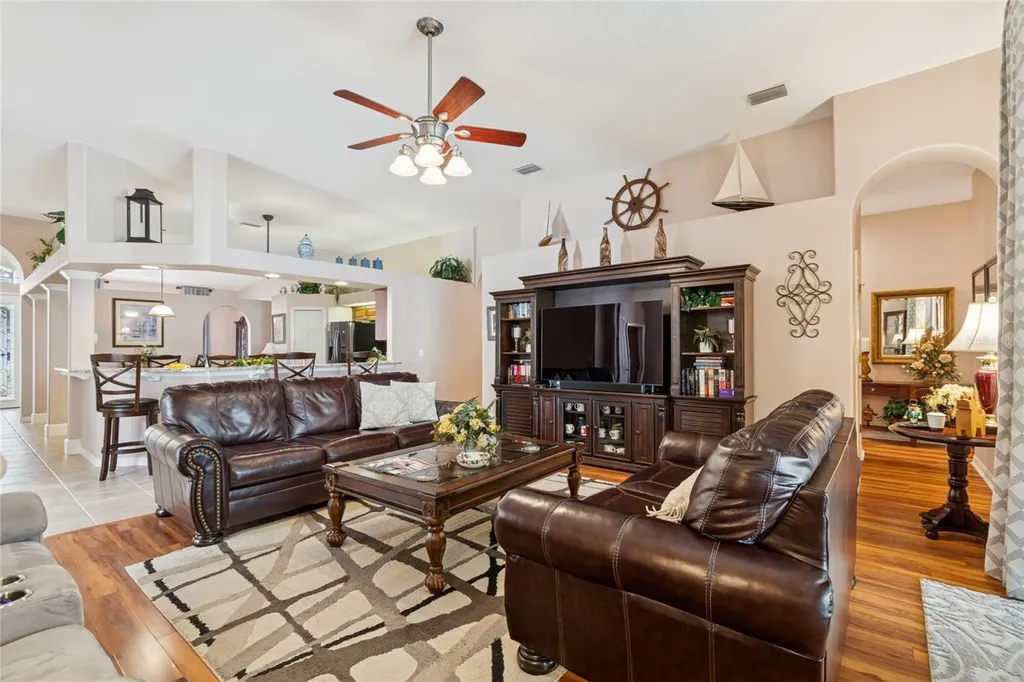 8359 Golden Prairie Drive Tampa FL 33647