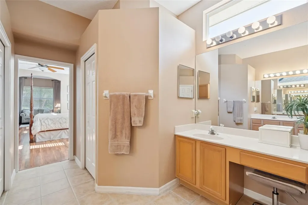 8359 Golden Prairie Drive Tampa FL 33647