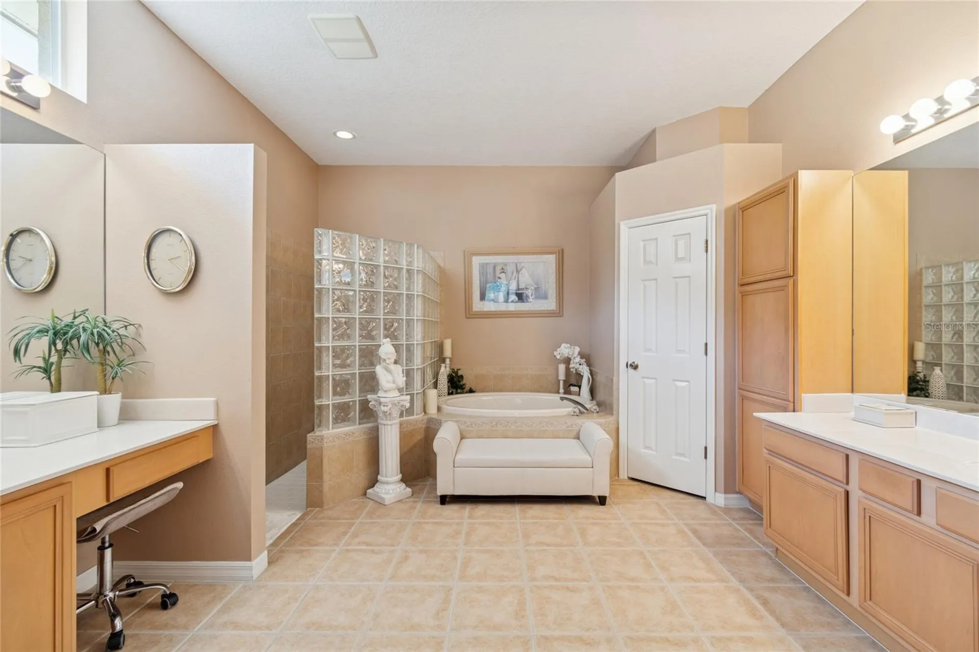 8359 Golden Prairie Drive Tampa FL 33647