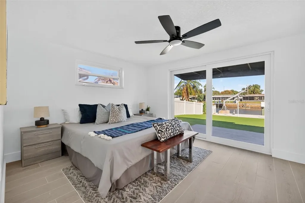 12734 2nd Isle Hudson FL 34667