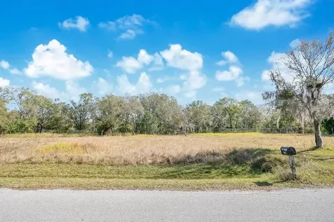 1426 Sierra Pines Boulevard Lutz FL 33558