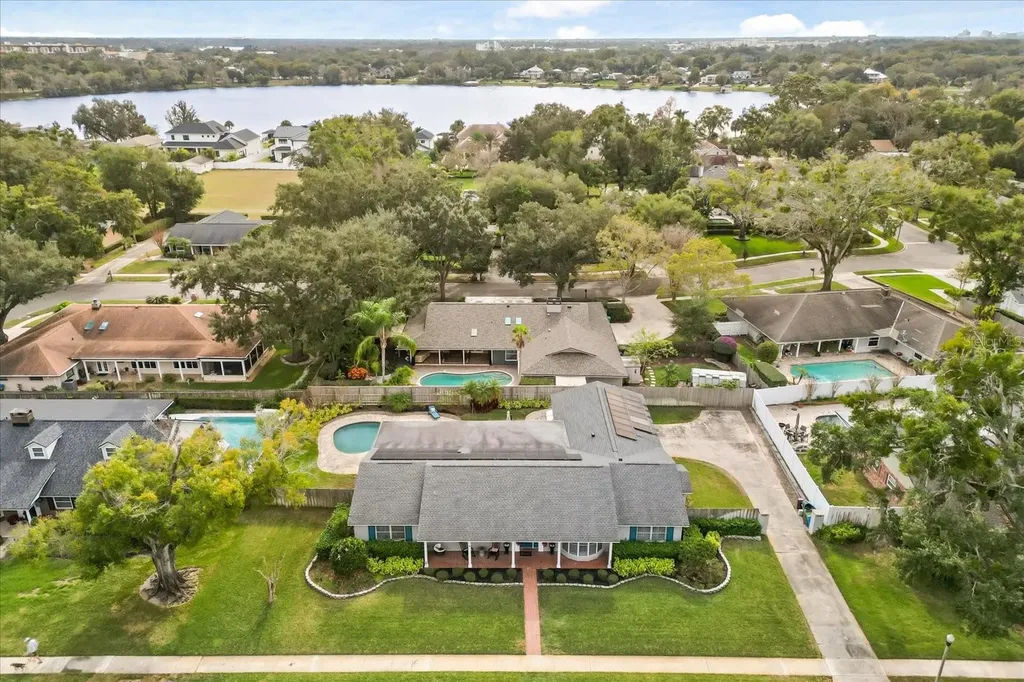 310 White Oak Circle Maitland FL 32751