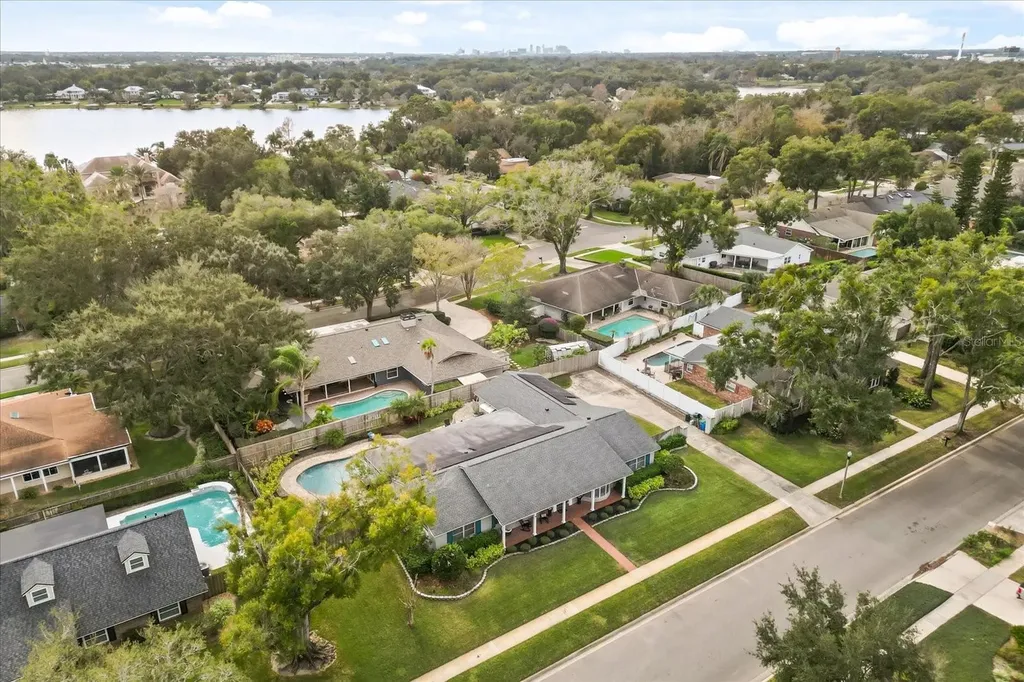 310 White Oak Circle Maitland FL 32751