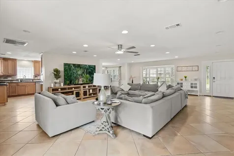 310 White Oak Circle Maitland FL 32751