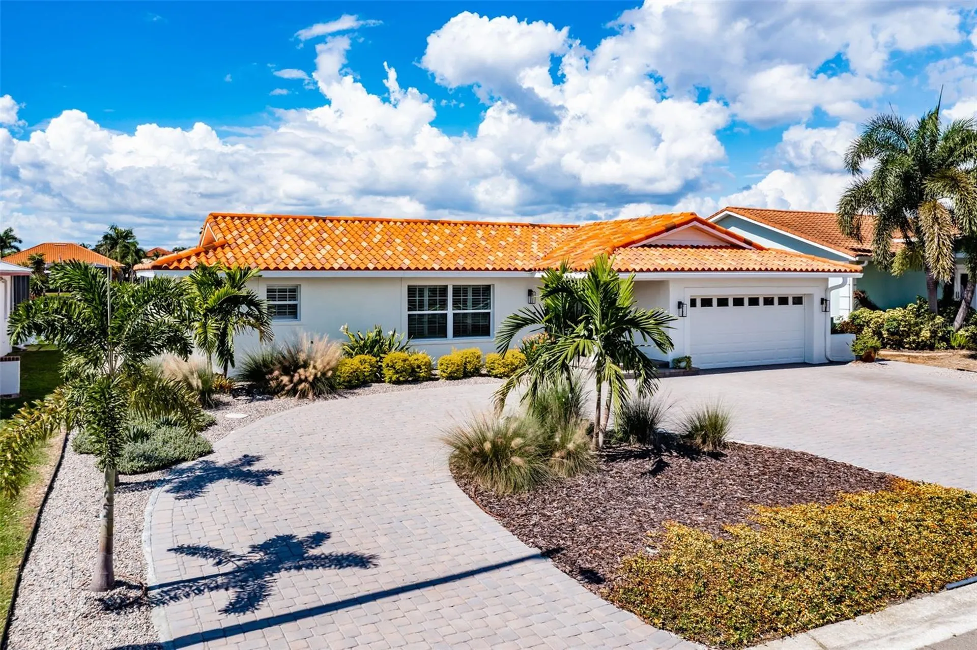 917 Chipaway Drive Apollo Beach FL 33572