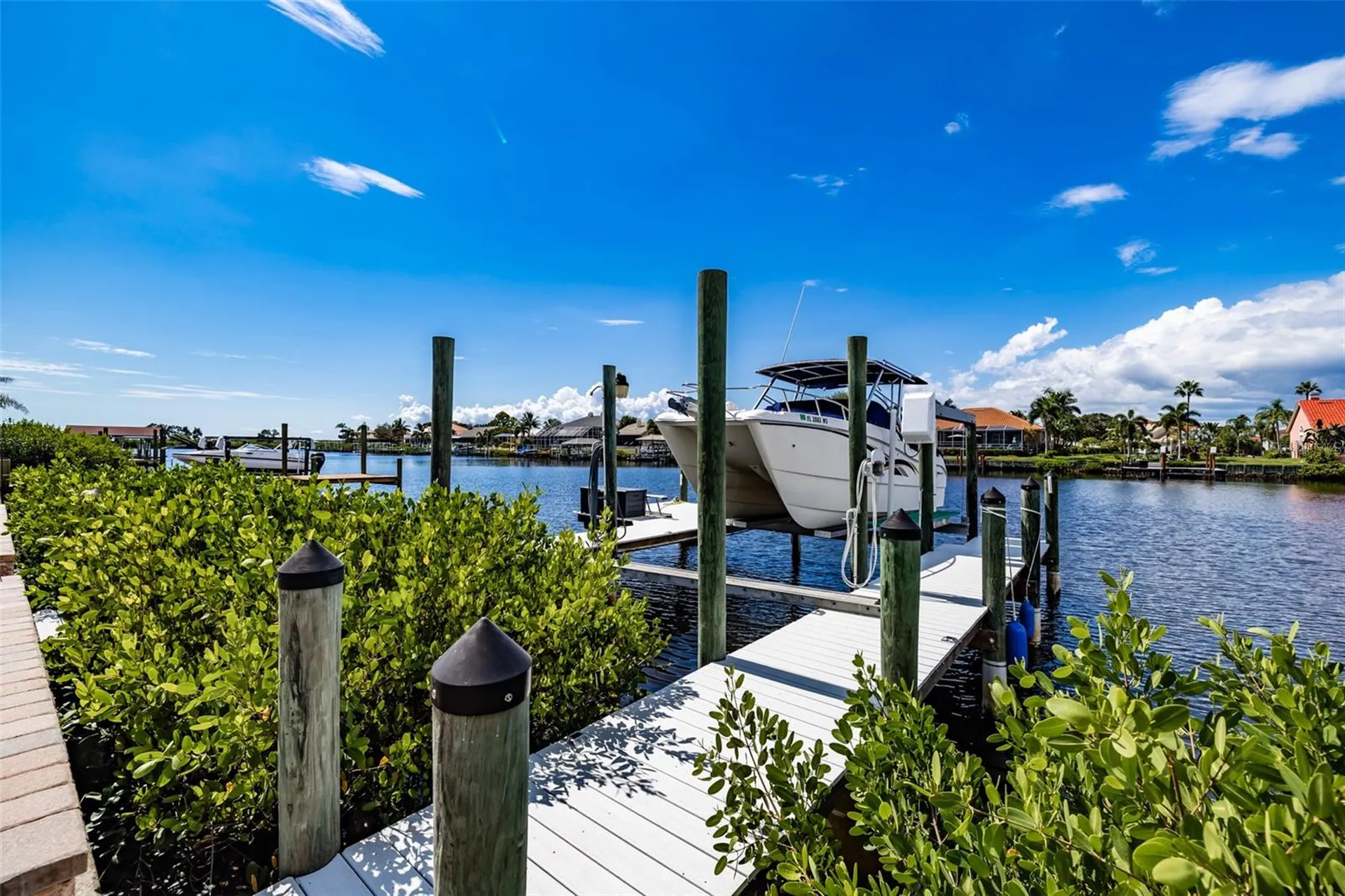 917 Chipaway Drive Apollo Beach FL 33572