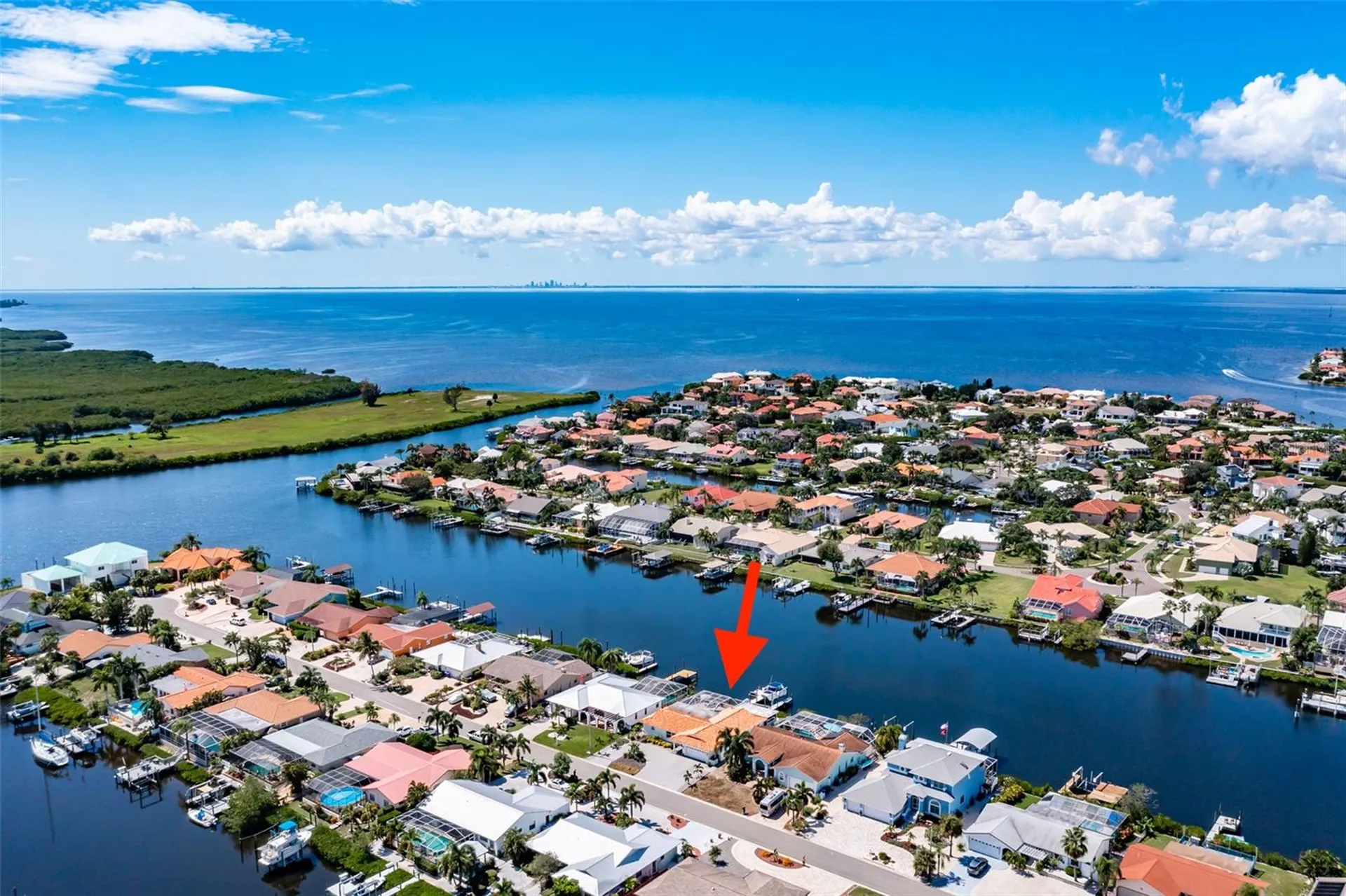 917 Chipaway Drive Apollo Beach FL 33572