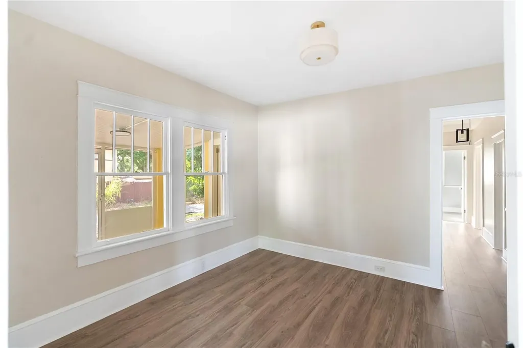1715 6th Avenue W Bradenton FL 34205