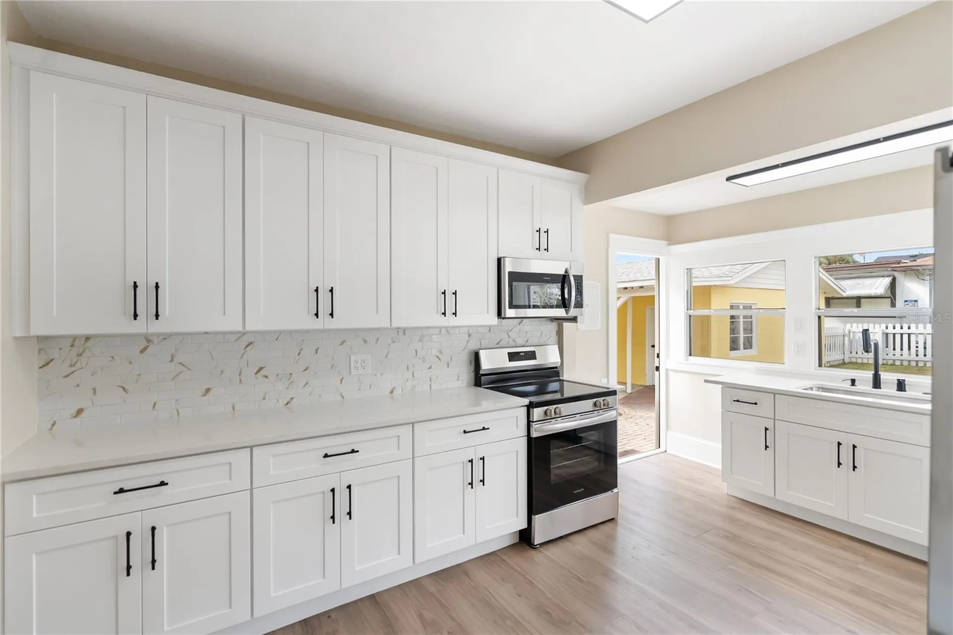 1715 6th Avenue W Bradenton FL 34205