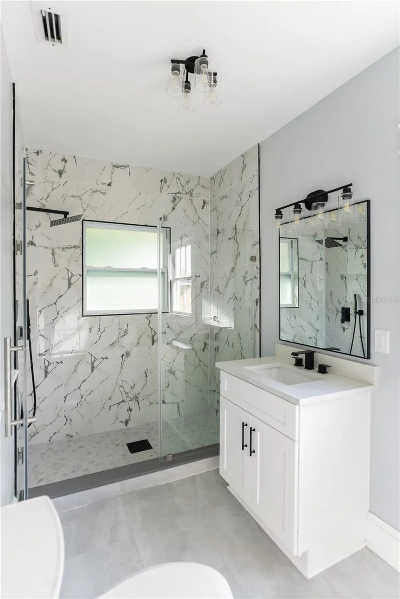 1715 6th Avenue W Bradenton FL 34205