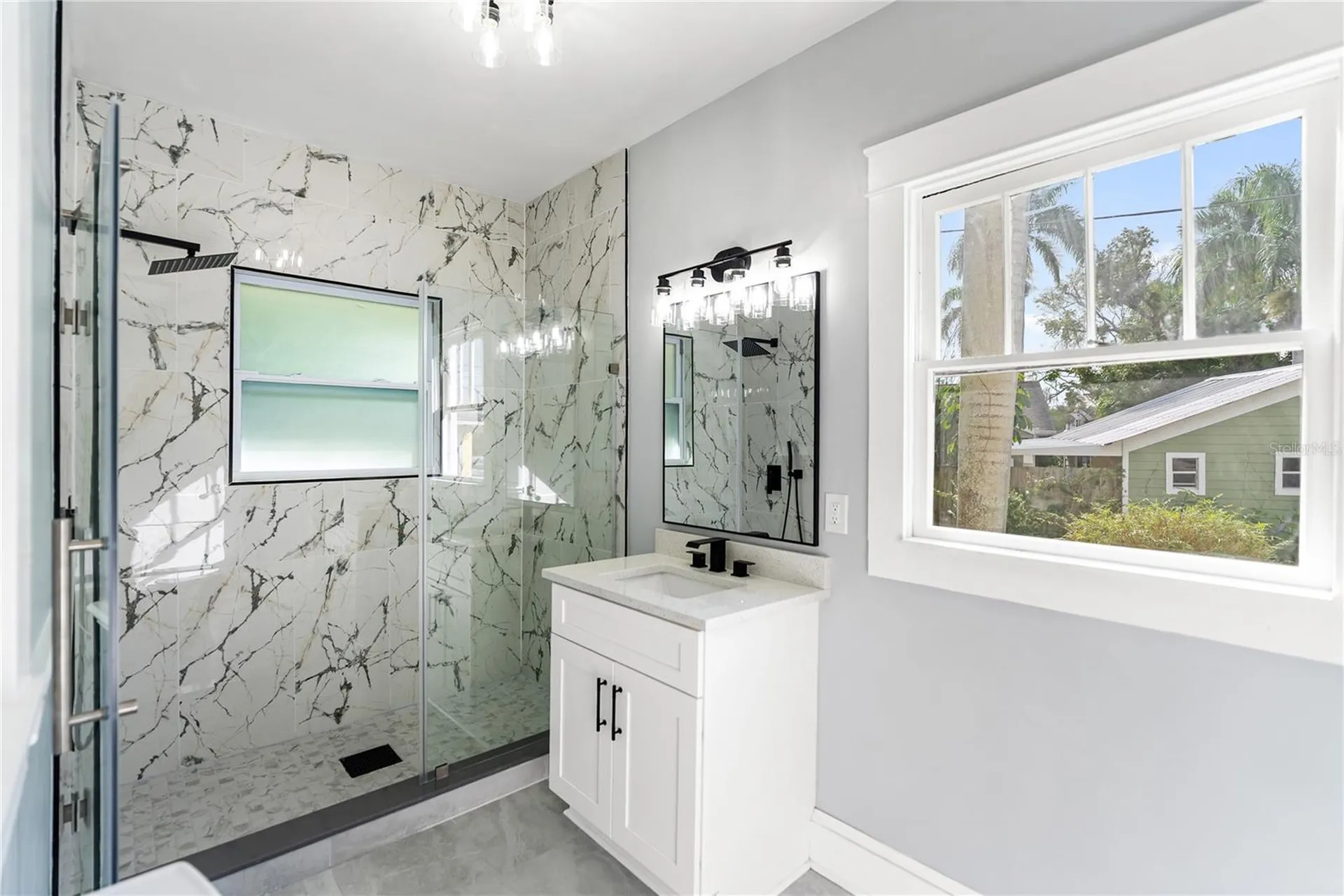 1715 6th Avenue W Bradenton FL 34205
