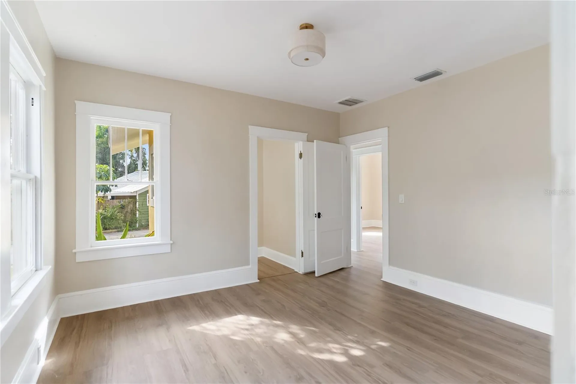 1715 6th Avenue W Bradenton FL 34205