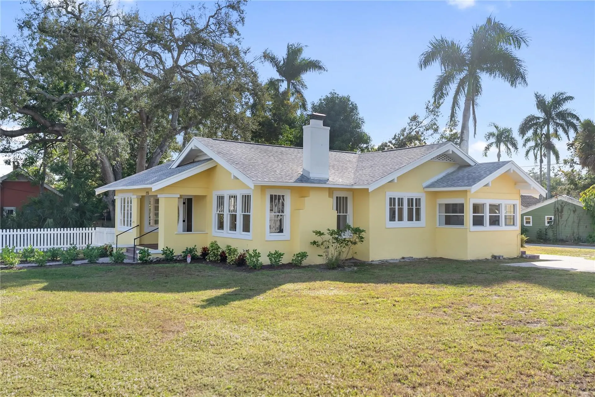 1715 6th Avenue W Bradenton FL 34205