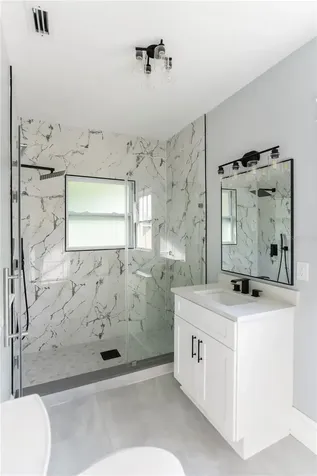 1715 6th Avenue W Bradenton FL 34205