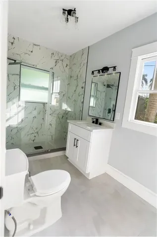 1715 6th Avenue W Bradenton FL 34205
