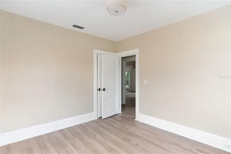 1715 6th Avenue W Bradenton FL 34205