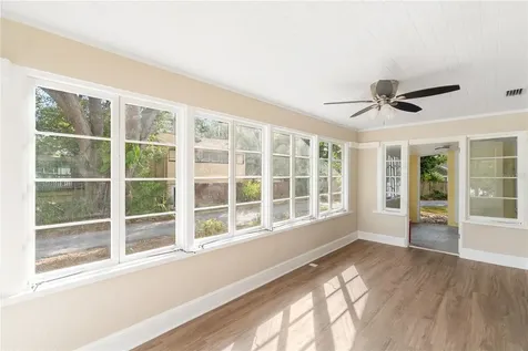 1715 6th Avenue W Bradenton FL 34205