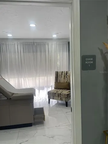 2105 S Park Avenue Sanford FL 32771