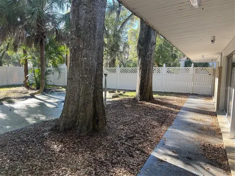 2105 S Park Avenue Sanford FL 32771