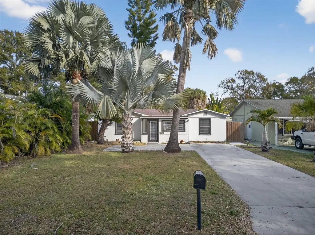 1212 59th Street S Gulfport FL 33707
