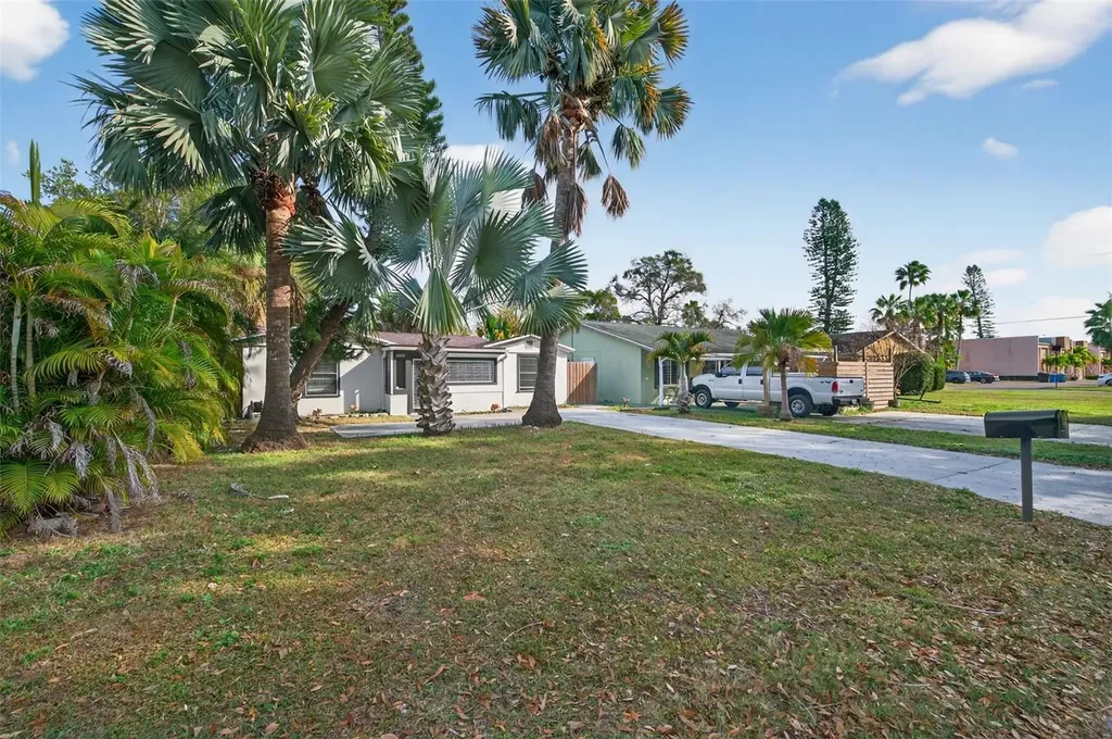 1212 59th Street S Gulfport FL 33707
