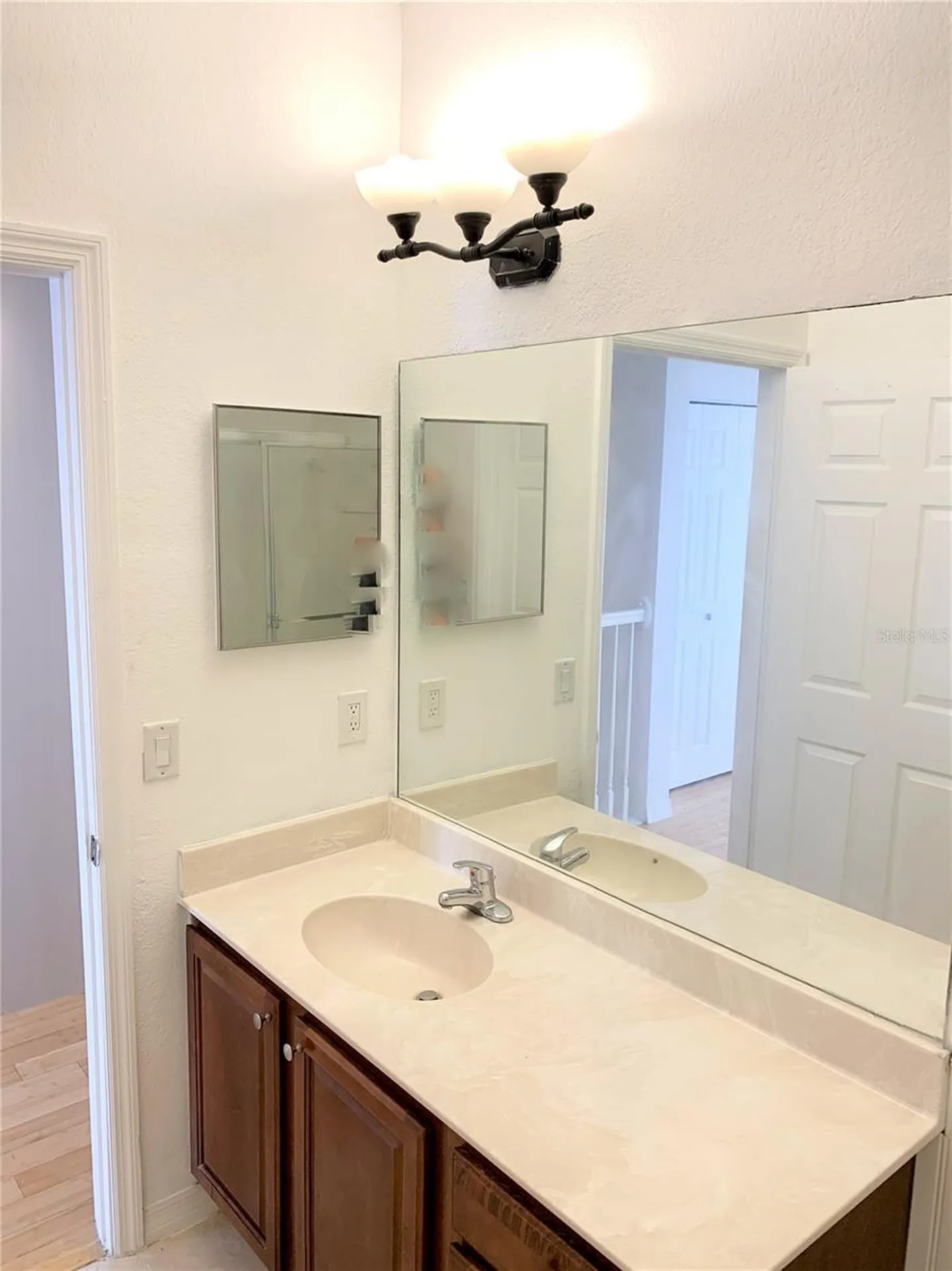 2460 Grand Central Parkway Orlando FL 32839