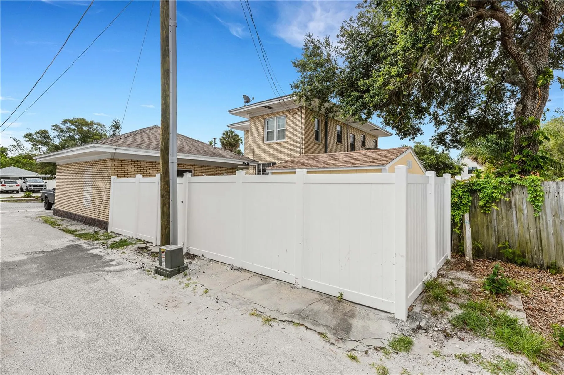 2701 1st Avenue S St Petersburg FL 33712