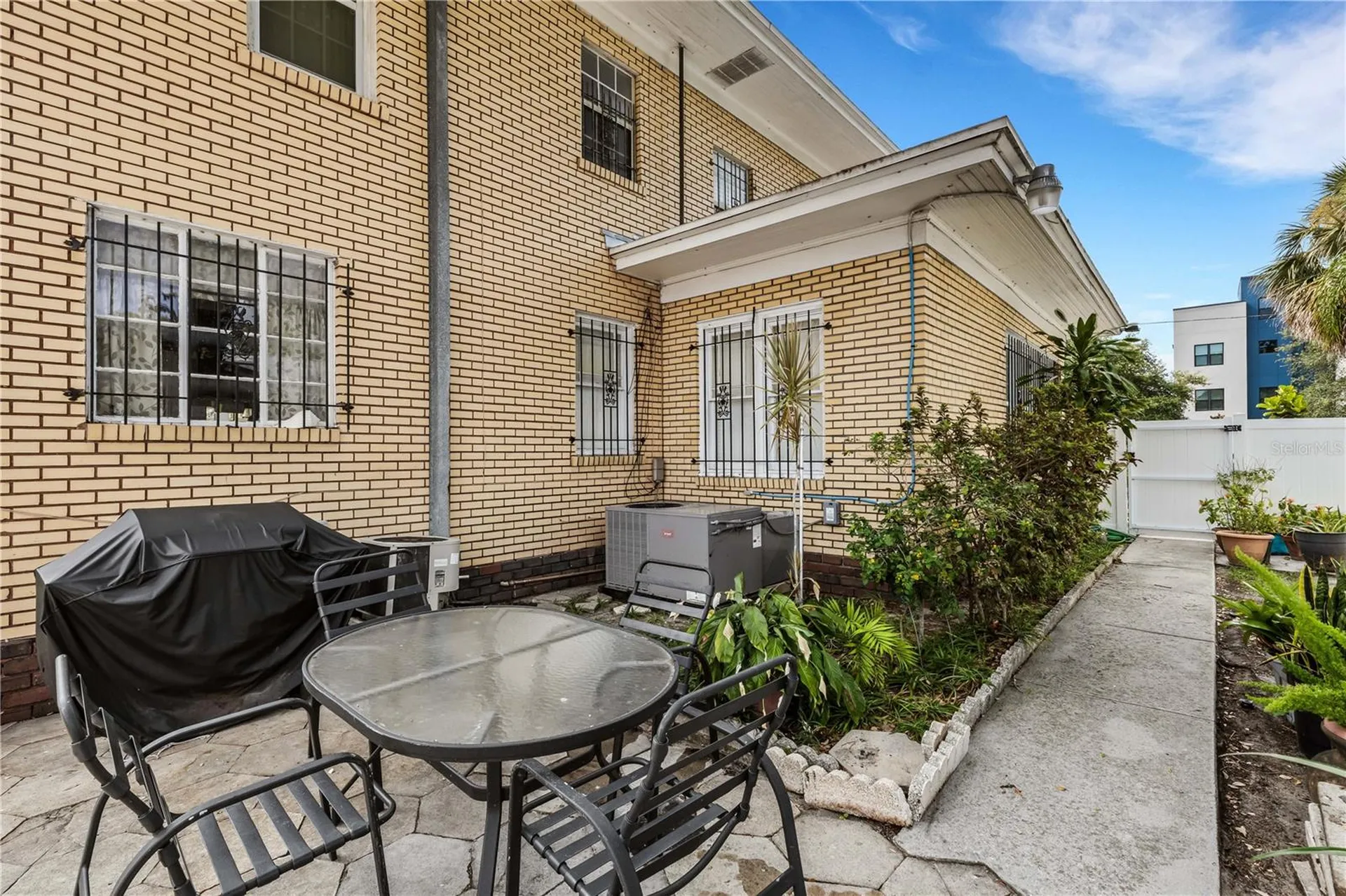 2701 1st Avenue S St Petersburg FL 33712