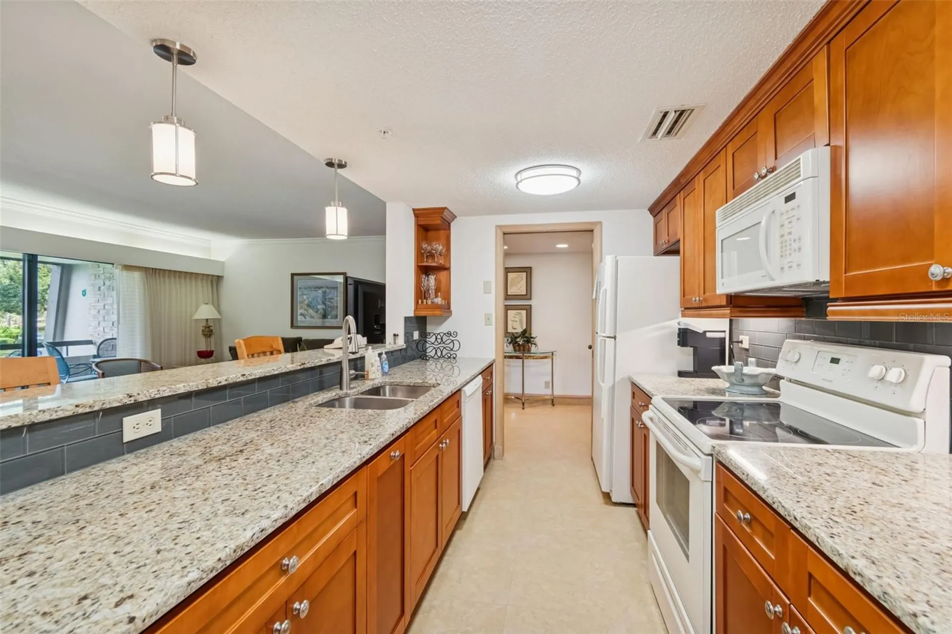 36750 Us Highway 19 N Palm Harbor FL 34684
