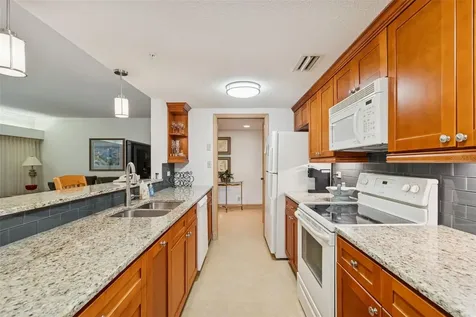 36750 Us Highway 19 N Palm Harbor FL 34684
