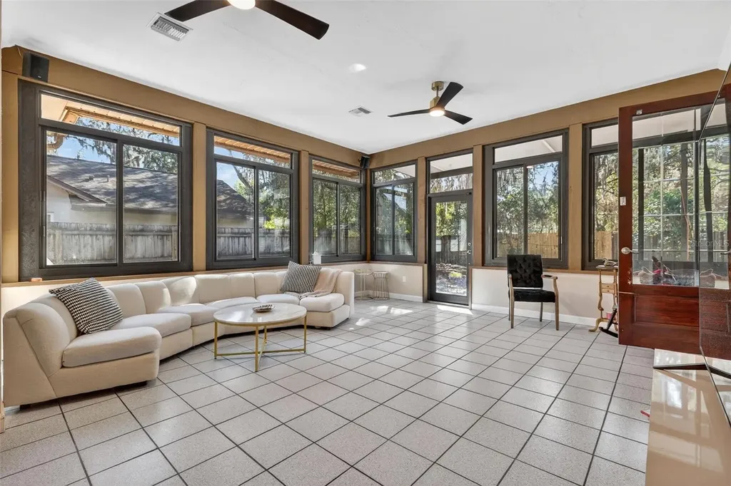3236 Paisley Circle Orlando FL 32817