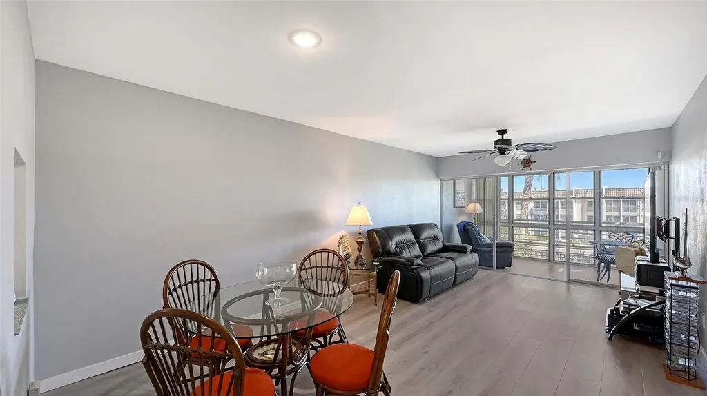 4360 Chatham Drive Longboat Key FL 34228