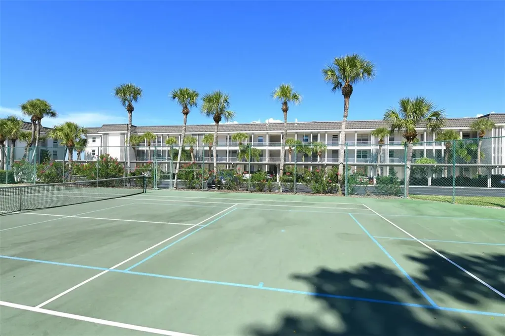 4360 Chatham Drive Longboat Key FL 34228
