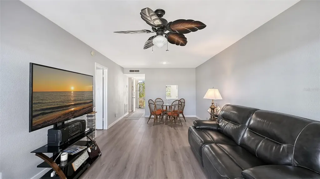 4360 Chatham Drive Longboat Key FL 34228