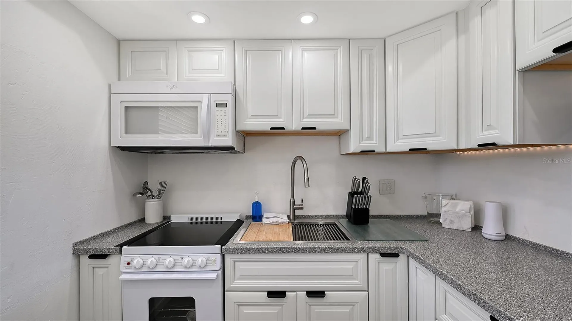 4360 Chatham Drive Longboat Key FL 34228