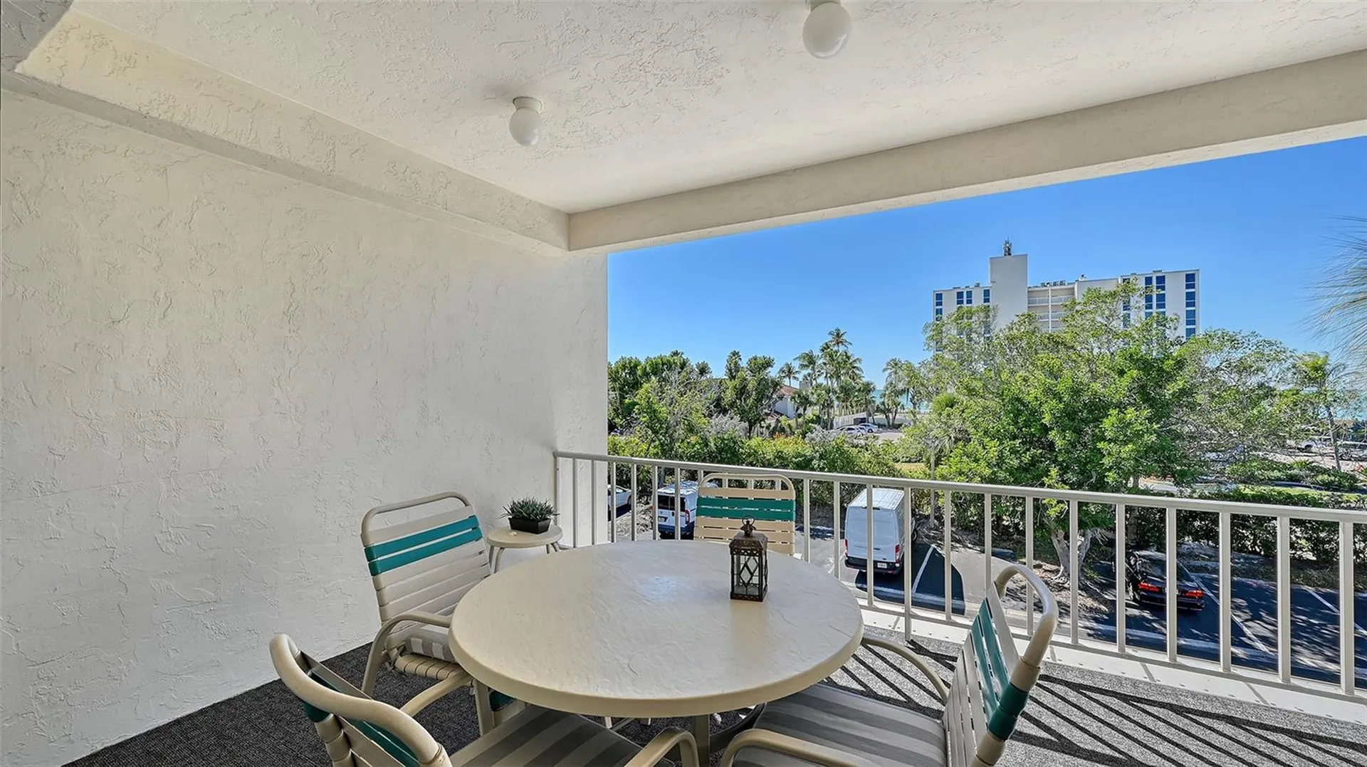 4360 Chatham Drive Longboat Key FL 34228