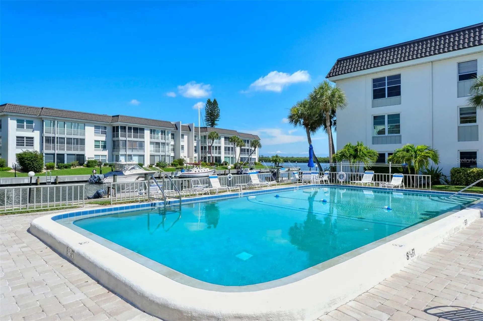 4360 Chatham Drive Longboat Key FL 34228
