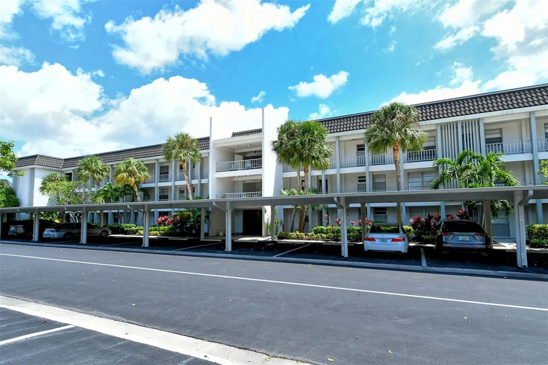4360 Chatham Drive Longboat Key FL 34228