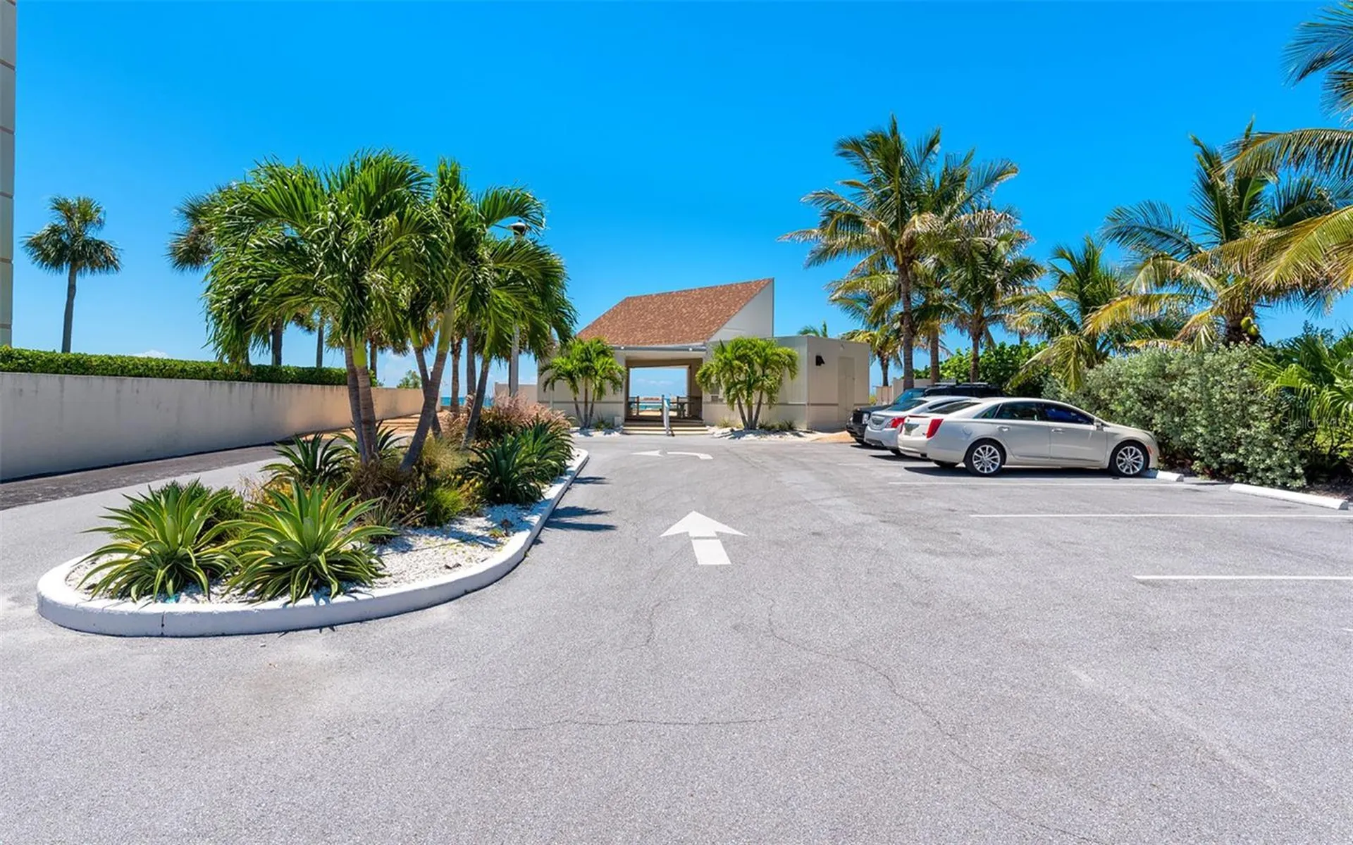 4360 Chatham Drive Longboat Key FL 34228