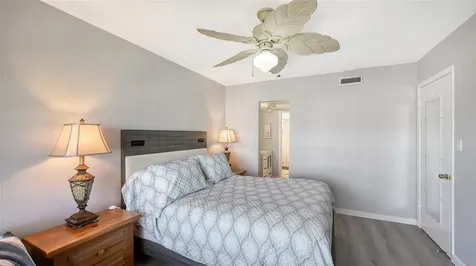 4360 Chatham Drive Longboat Key FL 34228
