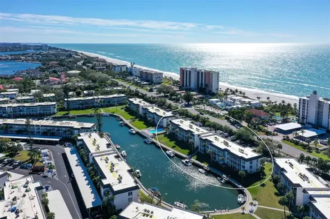 4360 Chatham Drive Longboat Key FL 34228