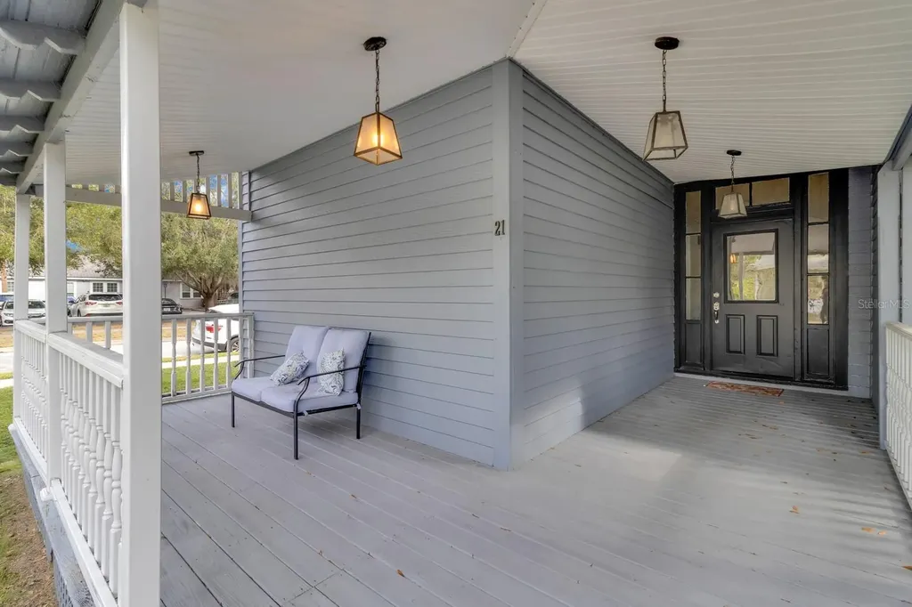 21 N Beaumont Avenue Kissimmee FL 34741